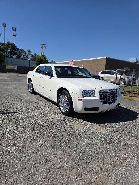Chrysler 300 Base 2006