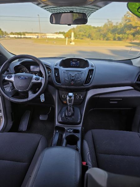 Ford Escape S FWD 2015