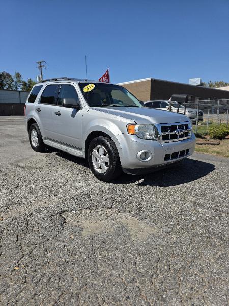 Ford Escape XLT FWD 2012