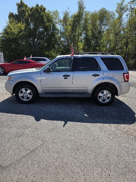 Ford Escape XLT FWD 2012