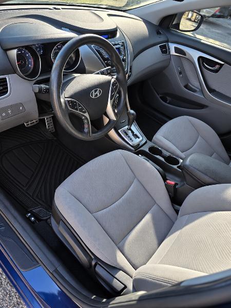 Hyundai Elantra Limited 2013