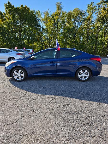 Hyundai Elantra Limited 2013