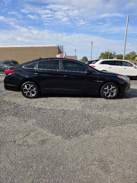 Hyundai Sonata SE 2016
