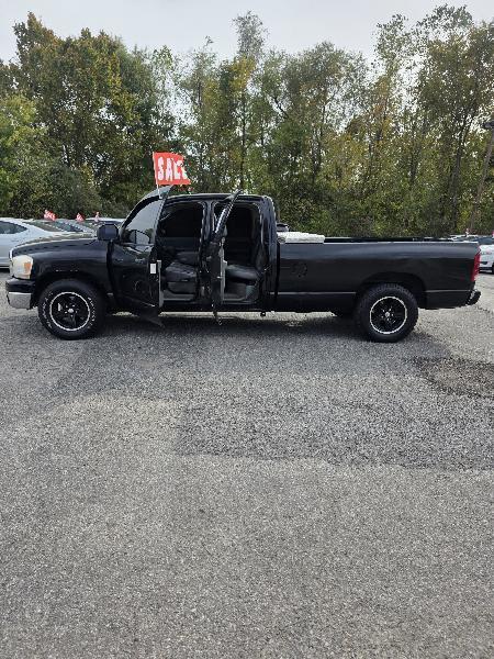 Dodge Ram 1500 ST Quad Cab Long Bed 2WD 2006