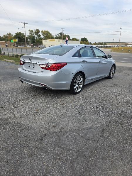 Hyundai Sonata Limited Auto 2011
