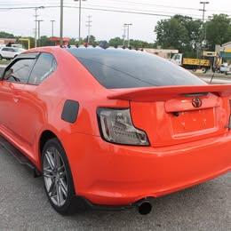 Scion tC Sports Coupe 4-Spd AT 2011