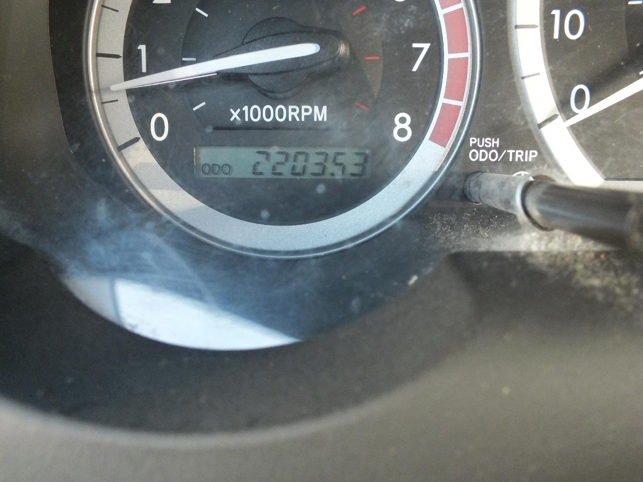 Toyota Sienna 5dr CE FWD 7-Passenger (Natl) 2004