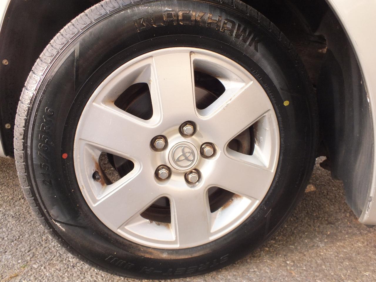 Toyota Sienna 5dr CE FWD 7-Passenger (Natl) 2004