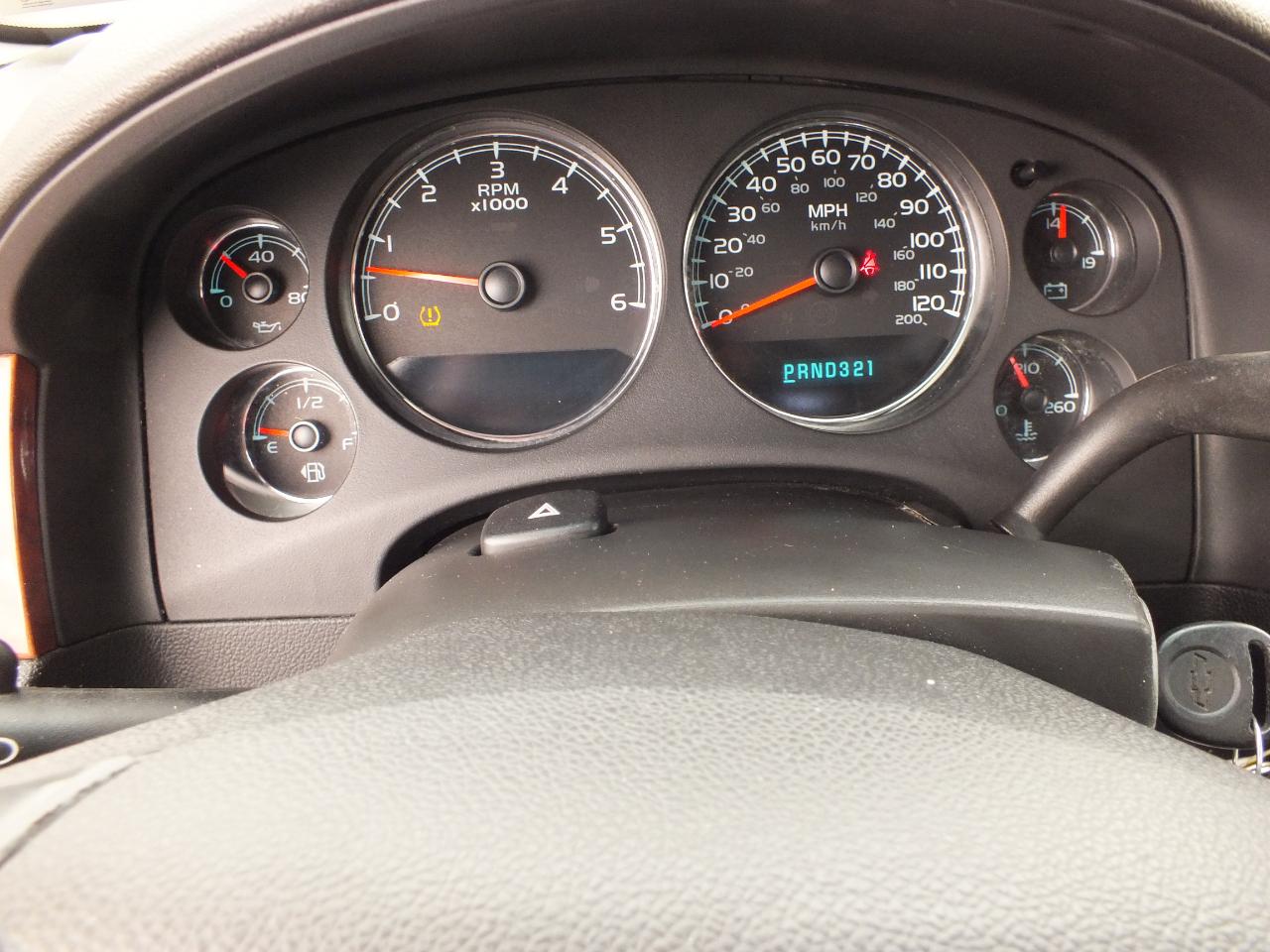 Chevrolet Suburban 4WD 4dr 1500 LT w/3LT 2008