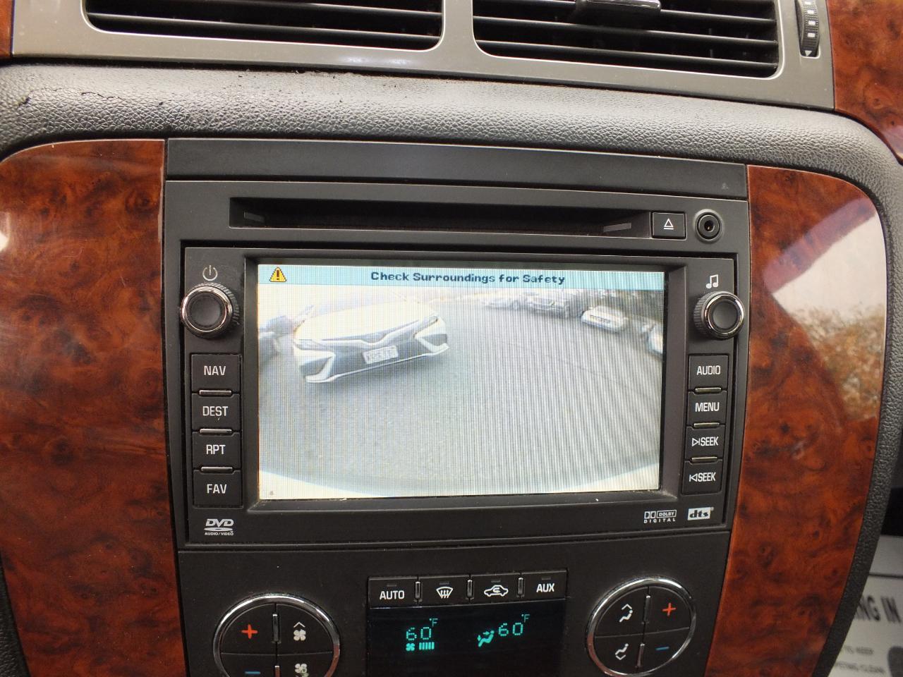 Chevrolet Suburban 4WD 4dr 1500 LT w/3LT 2008