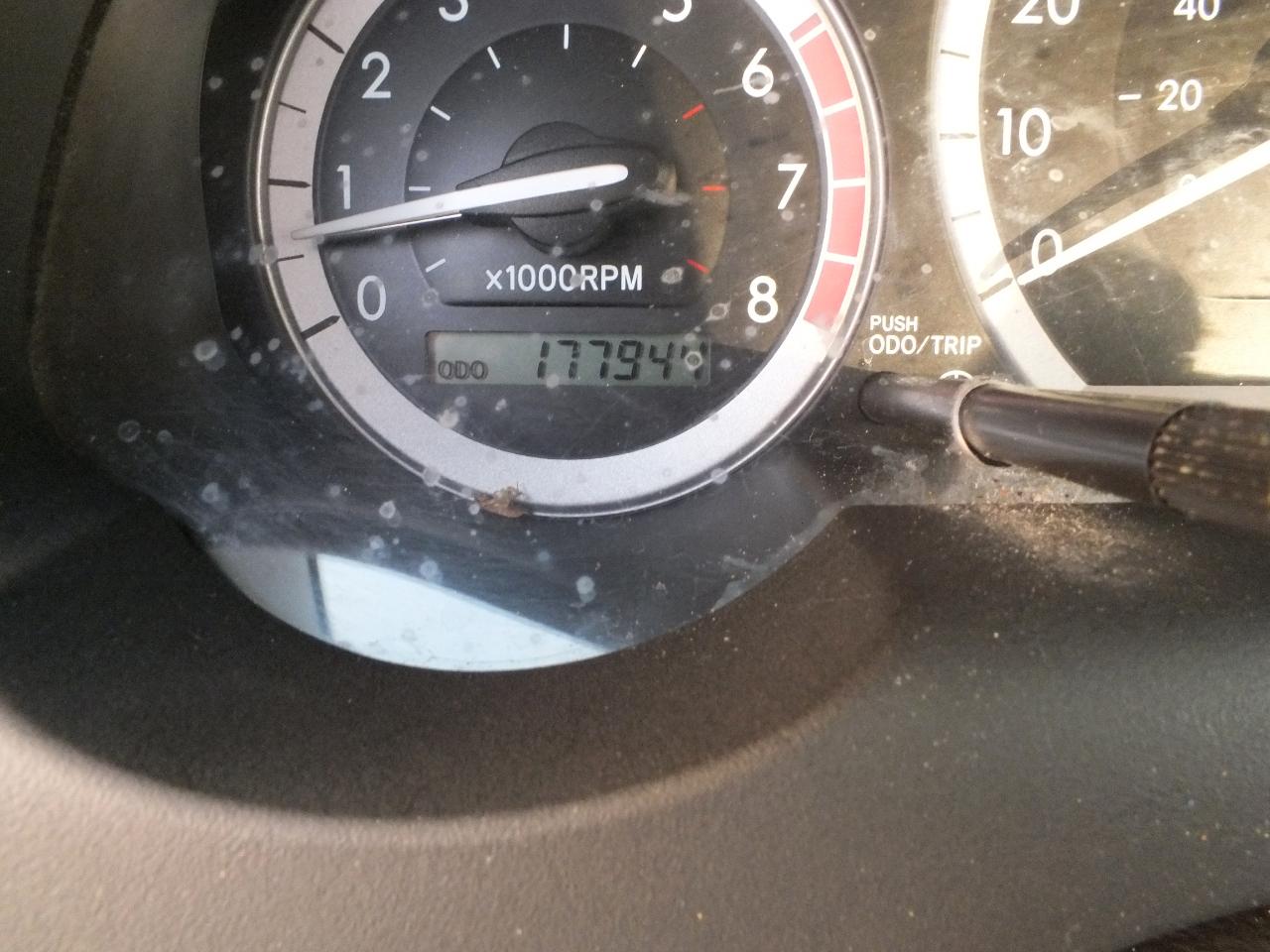 Toyota Sienna CE FWD Cargo Van (Natl) 2005