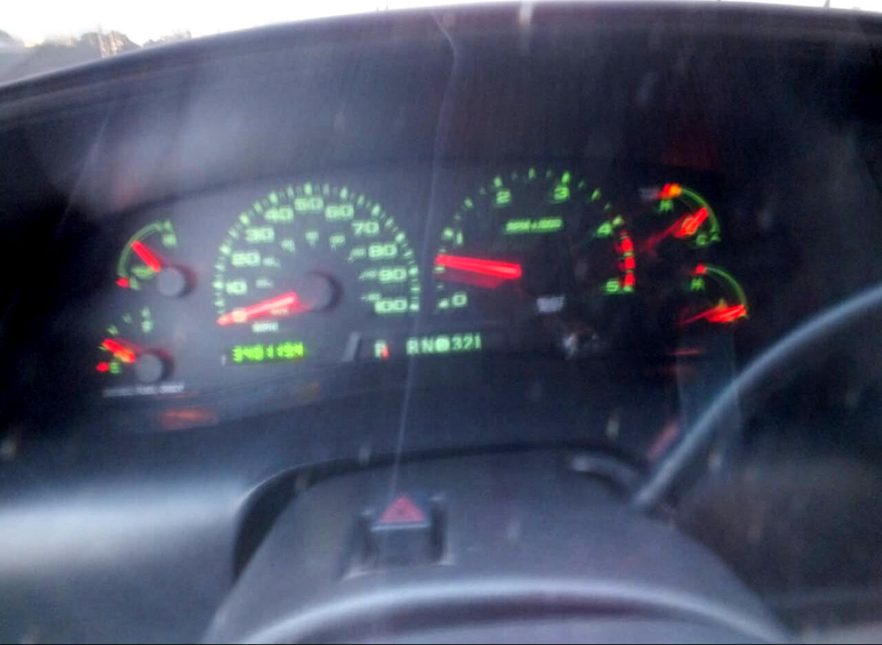 Ford Excursion 137" WB 6.0L Special Serv 2005 Ford Excursion 137" WB 6.0L Special Serv 2005