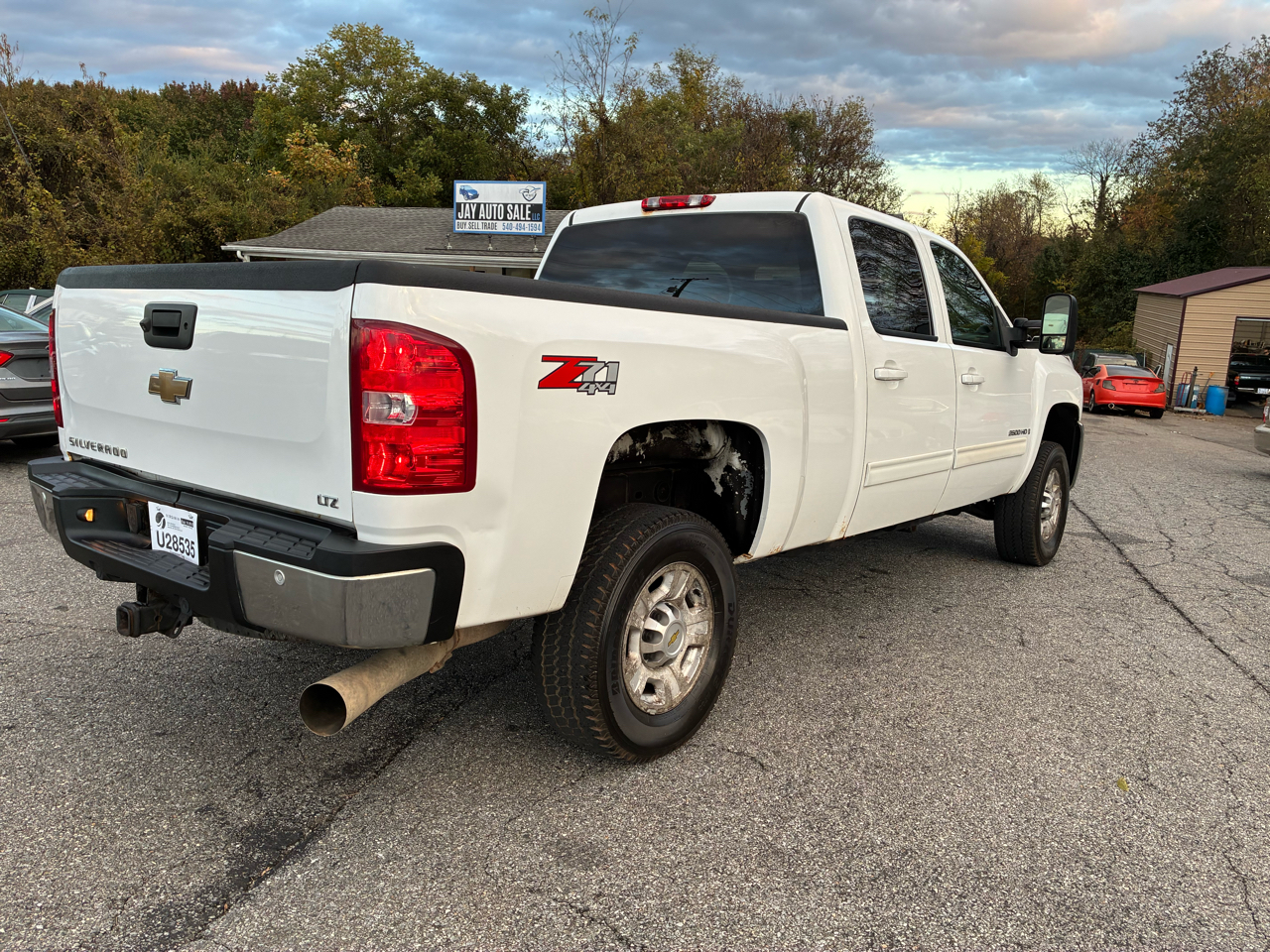 Chevrolet Silverado 2500HD 4WD Crew Cab 153" LTZ 2009 Chevrolet Silverado 2500HD 4WD Crew Cab 153" LTZ 2009