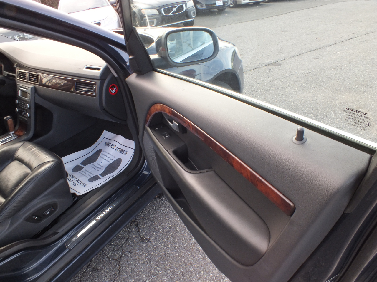 Volvo V70 4dr Wgn 2010