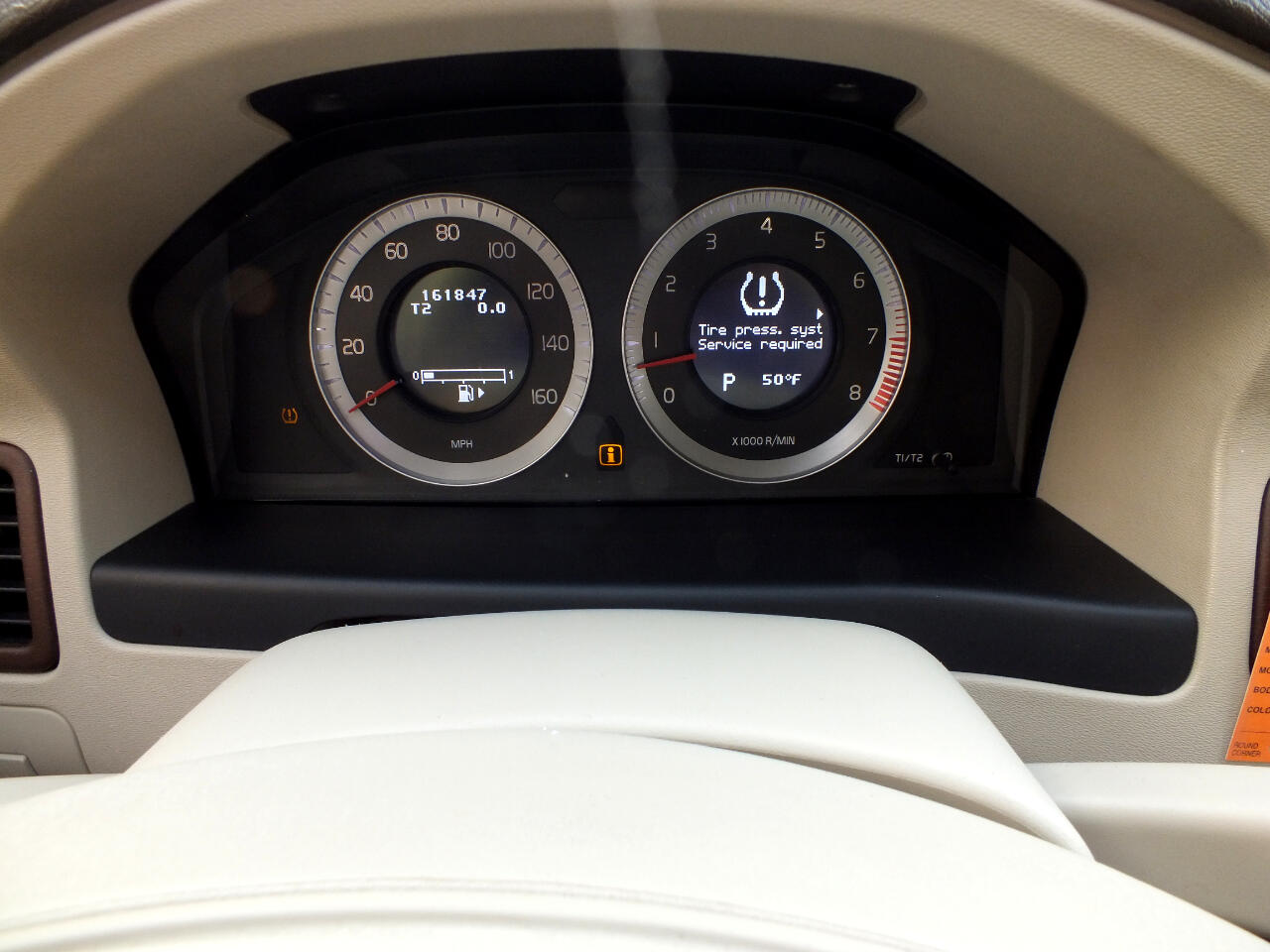 Volvo XC70 4dr Wgn 3.2L 2010