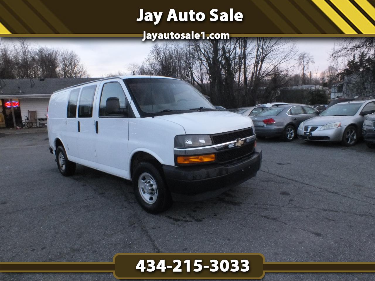 Chevrolet Express Cargo Van RWD 2500 135" 2020