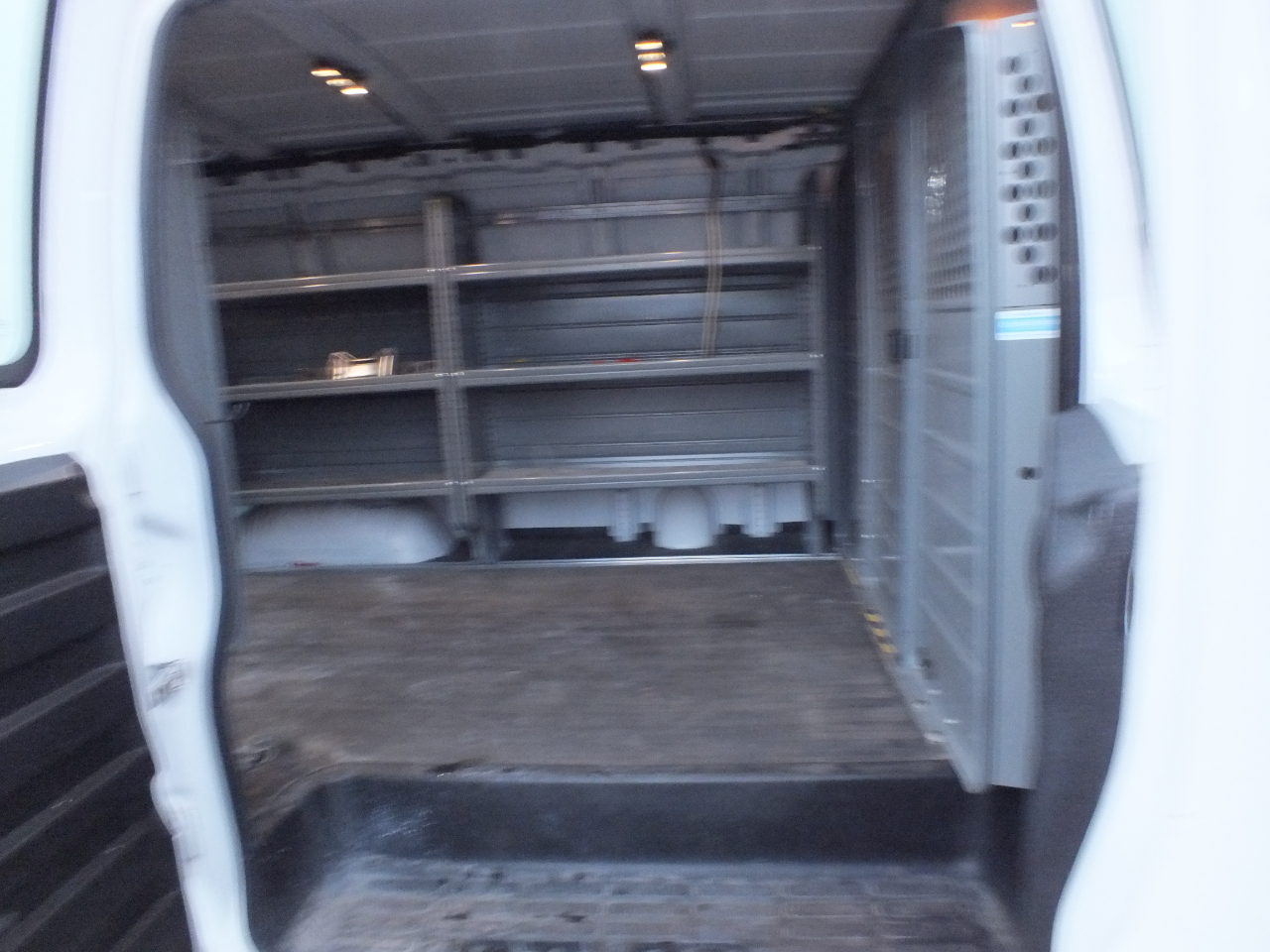 Chevrolet Express Cargo Van RWD 2500 135" 2020