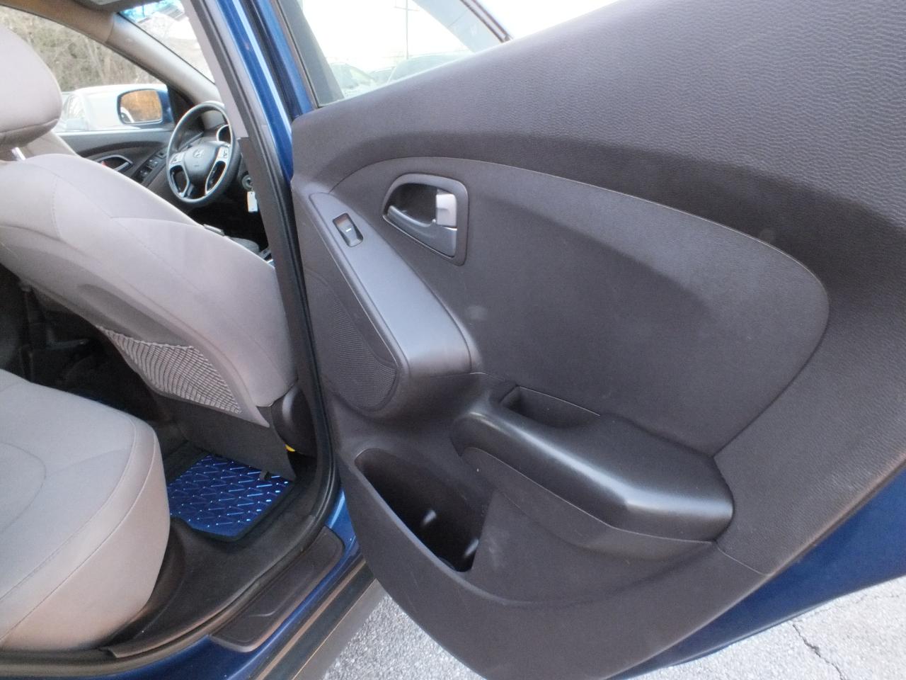 Hyundai Tucson AWD 4dr GLS 2014