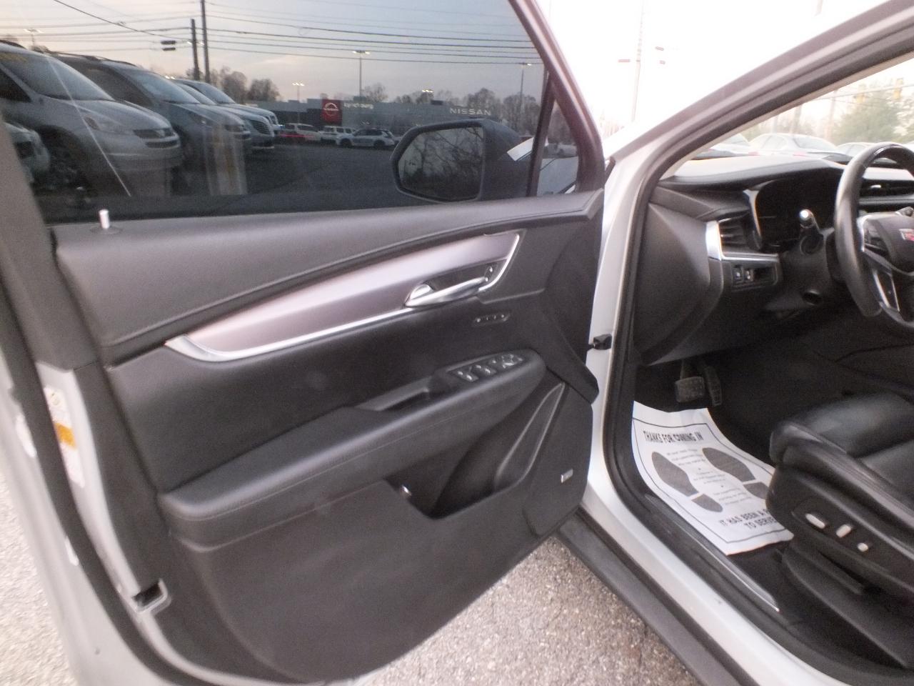 Cadillac XT5 FWD 4dr Luxury 2017