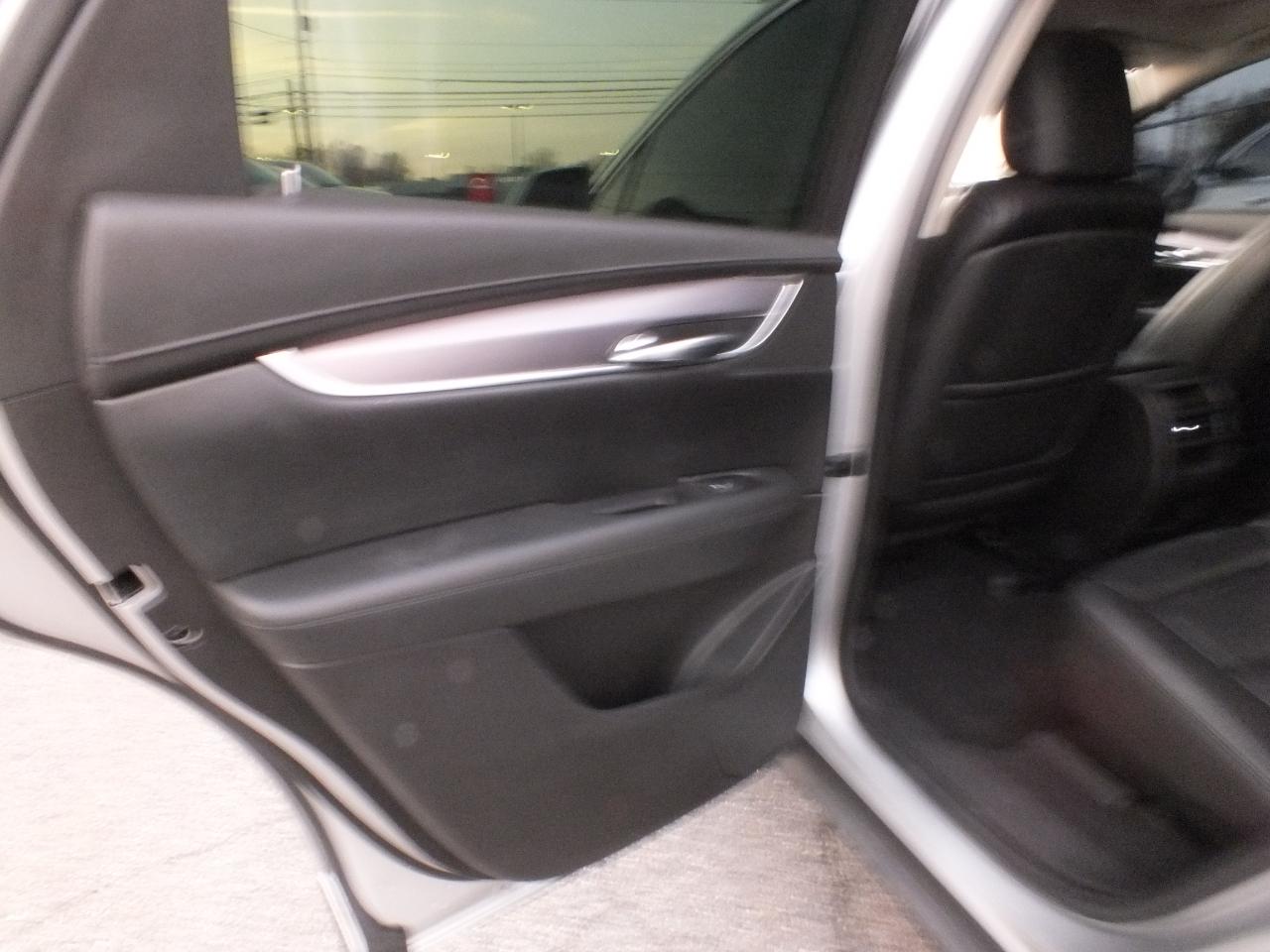 Cadillac XT5 FWD 4dr Luxury 2017