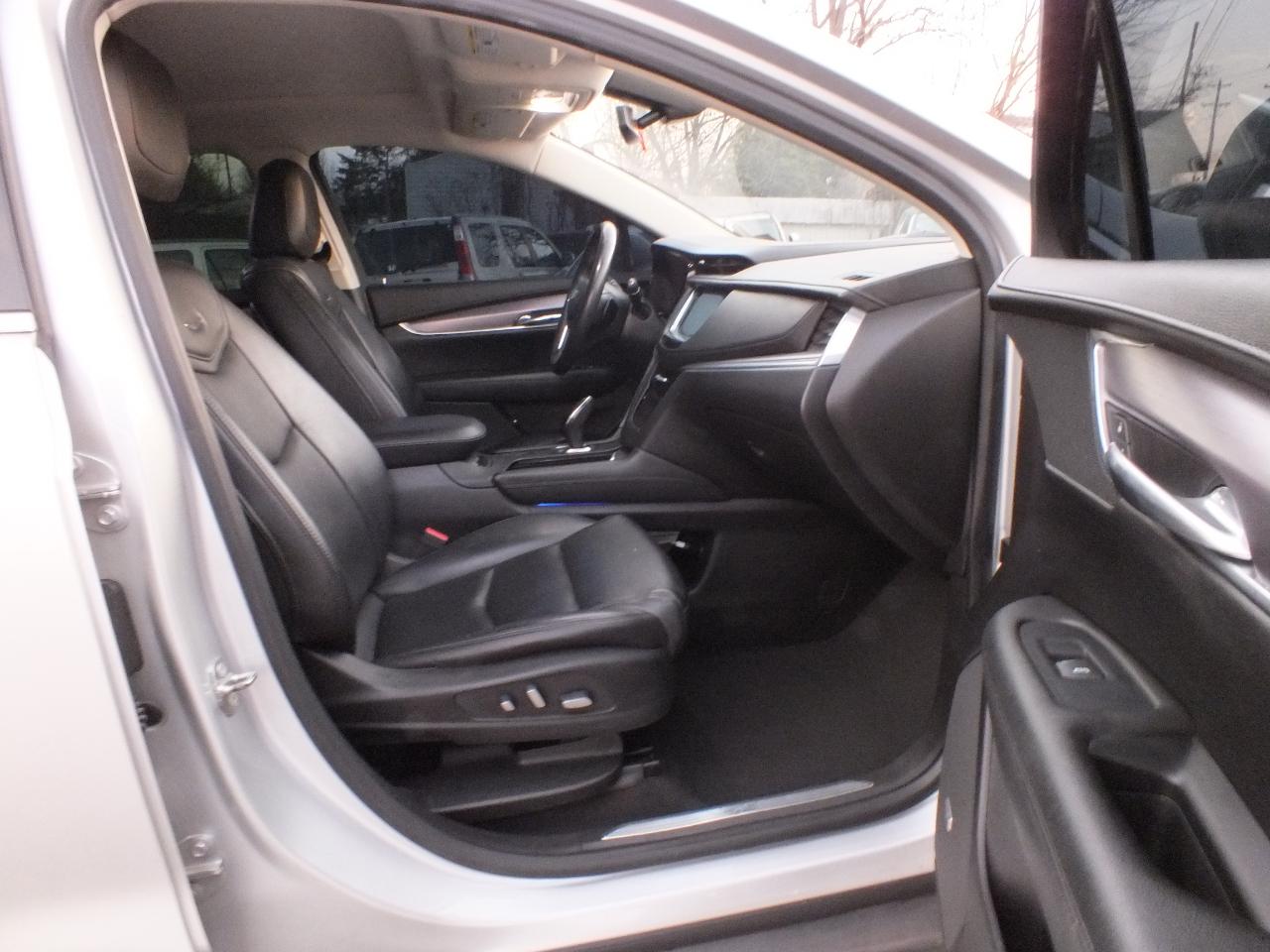 Cadillac XT5 FWD 4dr Luxury 2017