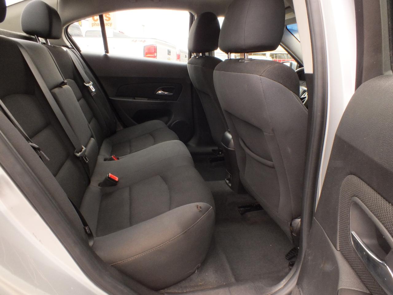 Chevrolet Cruze Limited 4dr Sdn Auto LT w/1LT 2016