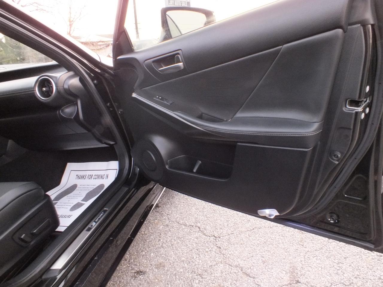 Lexus IS IS 350 F Sport RWD 2021