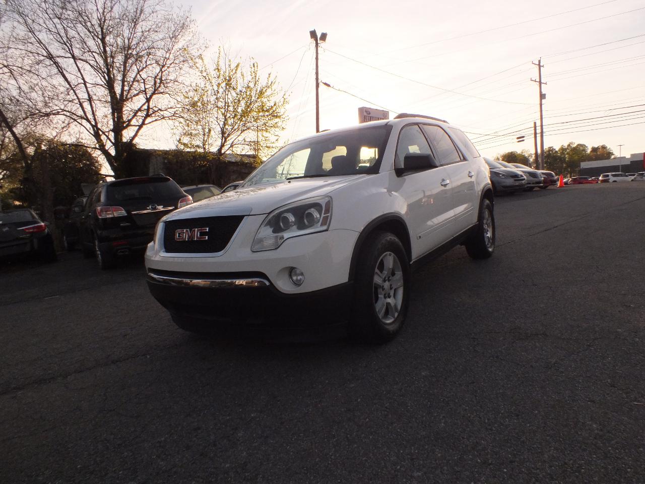 GMC Acadia AWD 4dr SLE 2010