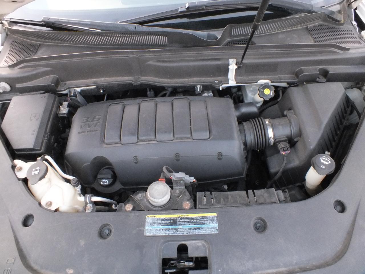 GMC Acadia AWD 4dr SLE 2010