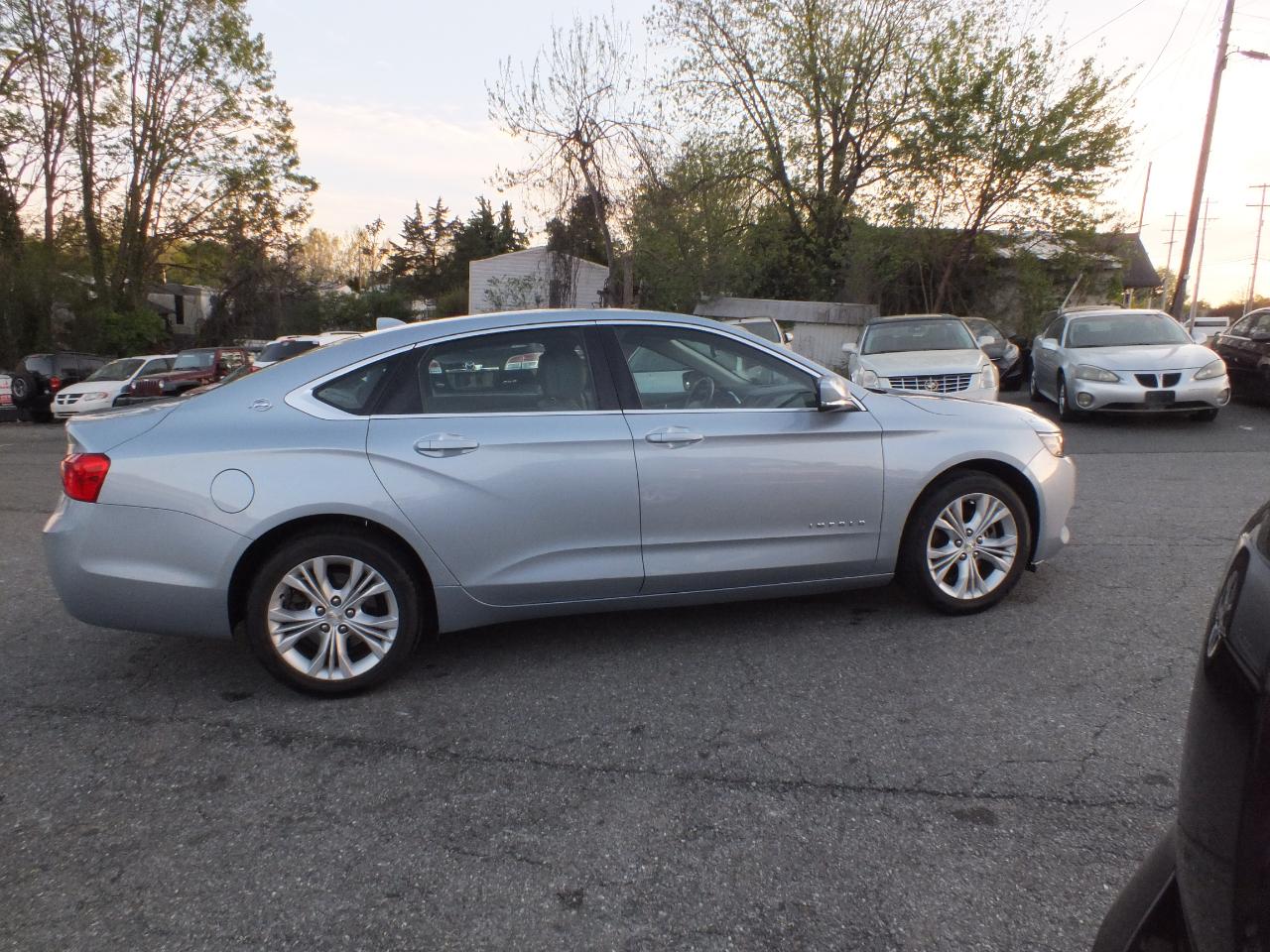 Chevrolet Impala 4dr Sdn LT w/1LT 2014
