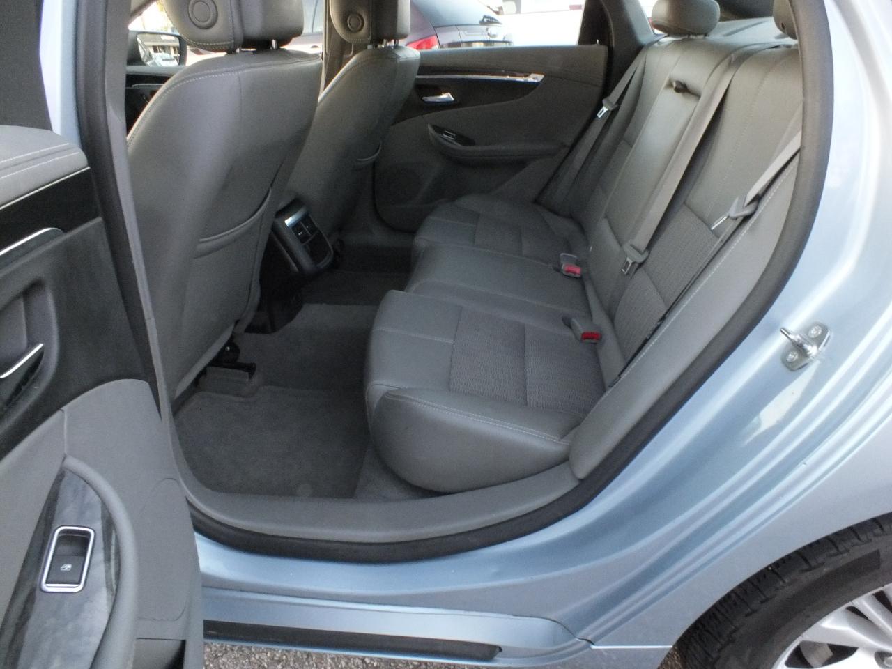 Chevrolet Impala 4dr Sdn LT w/1LT 2014