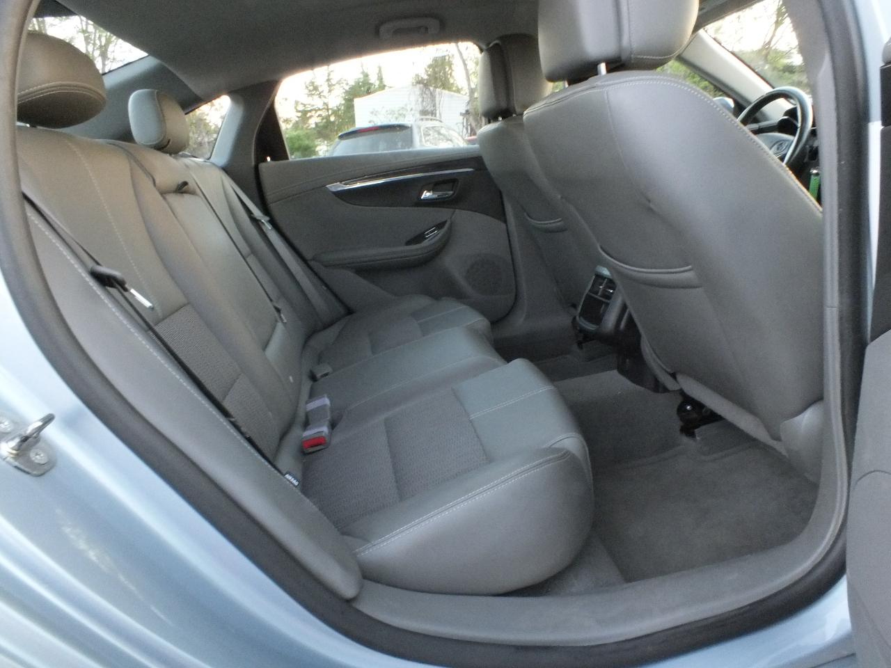 Chevrolet Impala 4dr Sdn LT w/1LT 2014