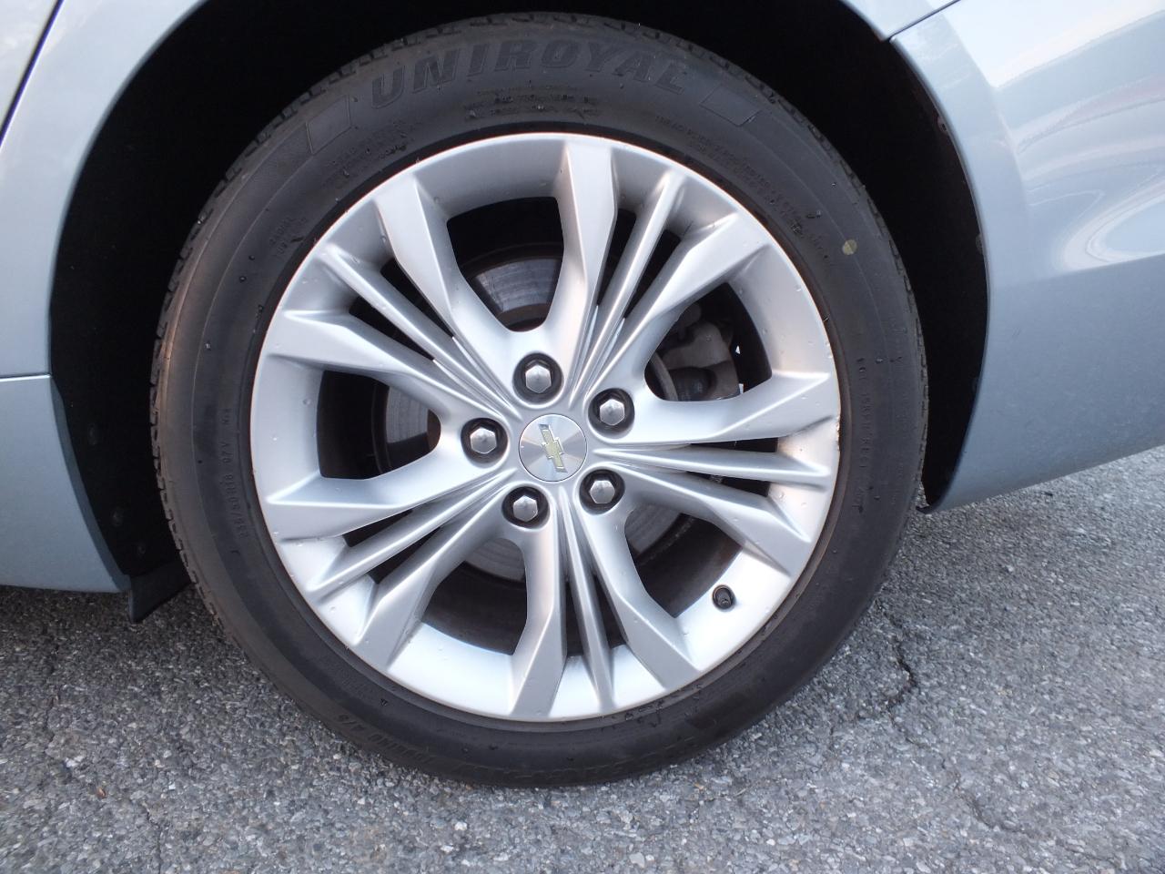 Chevrolet Impala 4dr Sdn LT w/1LT 2014