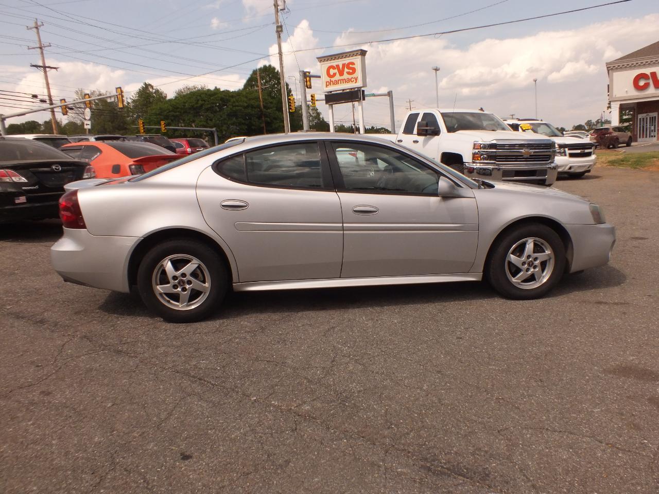 Pontiac Grand Prix 4dr Sdn GT1 2004