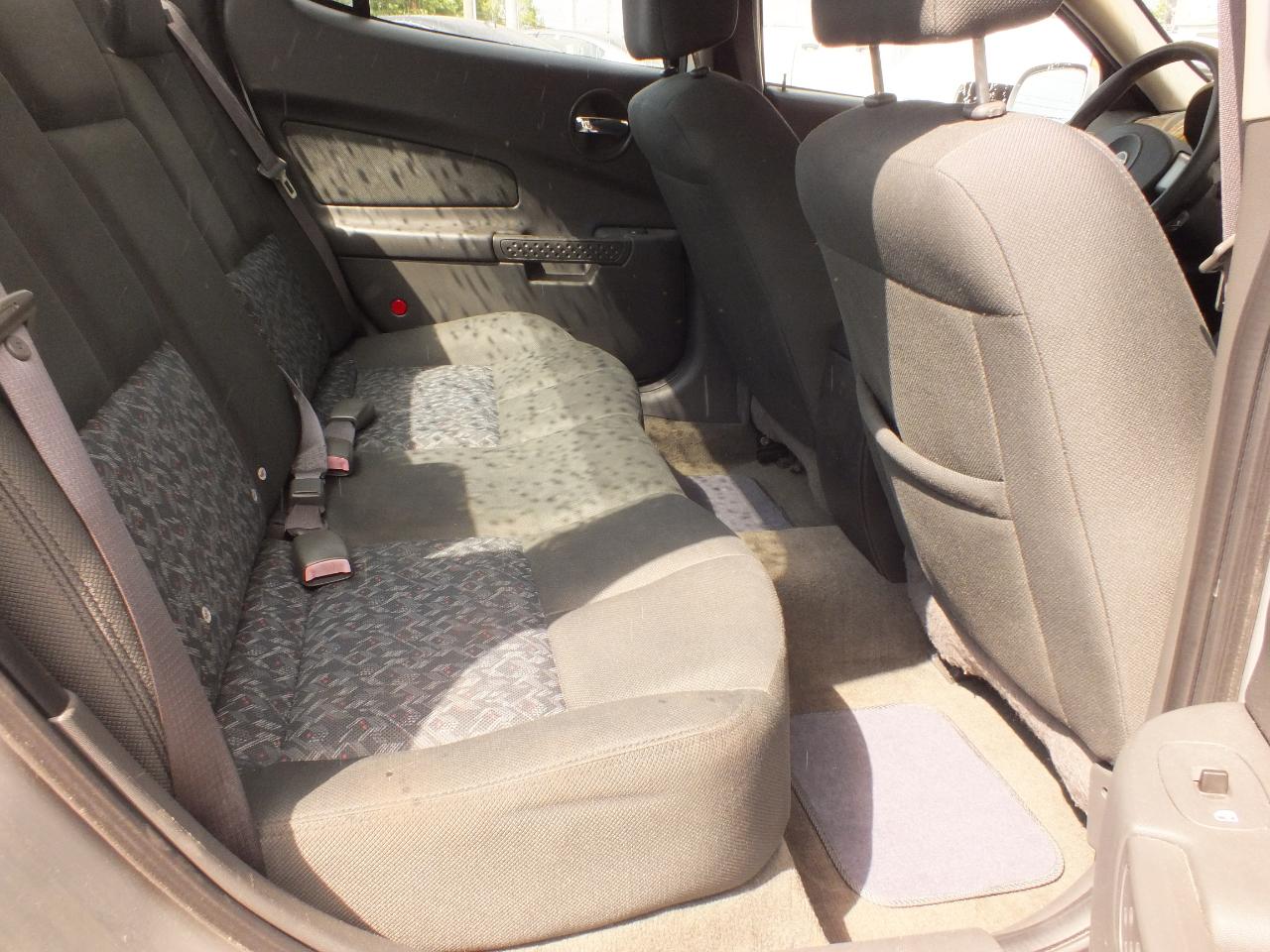 Pontiac Grand Prix 4dr Sdn GT1 2004