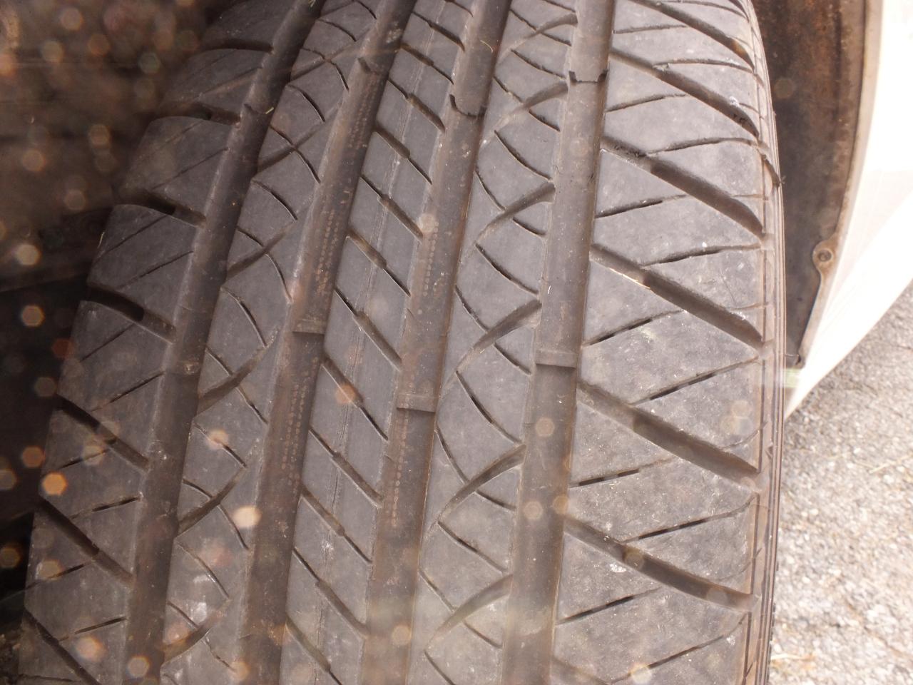 Pontiac Grand Prix 4dr Sdn GT1 2004