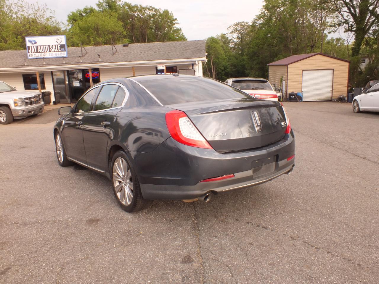Lincoln MKS 4dr Sdn 3.5L AWD EcoBoost 2013