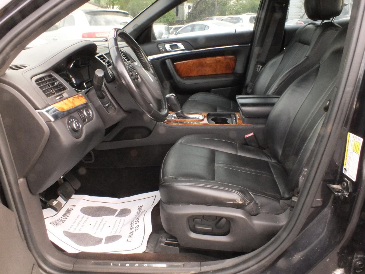 Lincoln MKS 4dr Sdn 3.5L AWD EcoBoost 2013