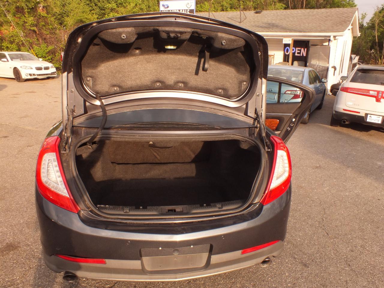 Lincoln MKS 4dr Sdn 3.5L AWD EcoBoost 2013