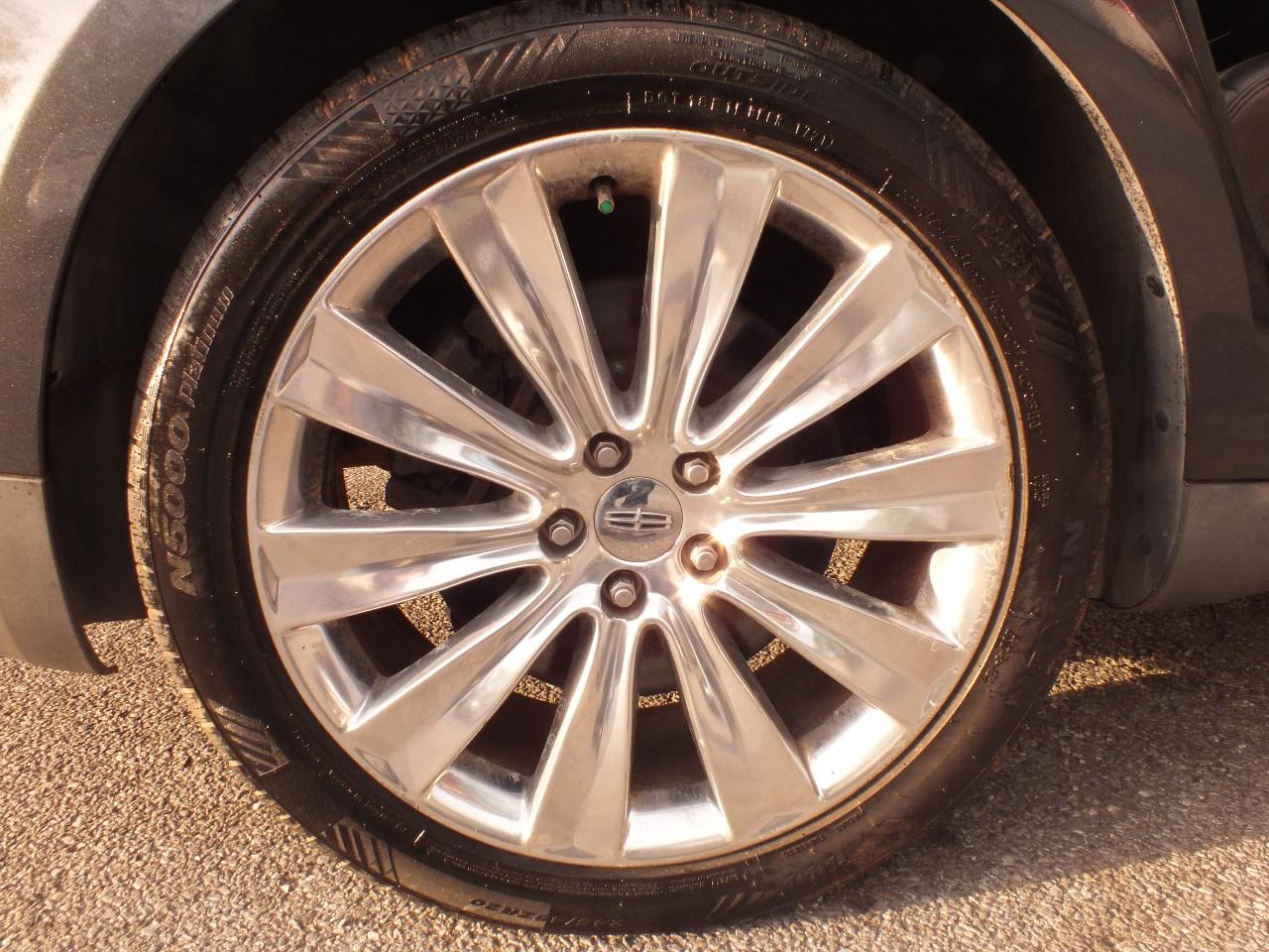 Lincoln MKS 4dr Sdn 3.5L AWD EcoBoost 2013