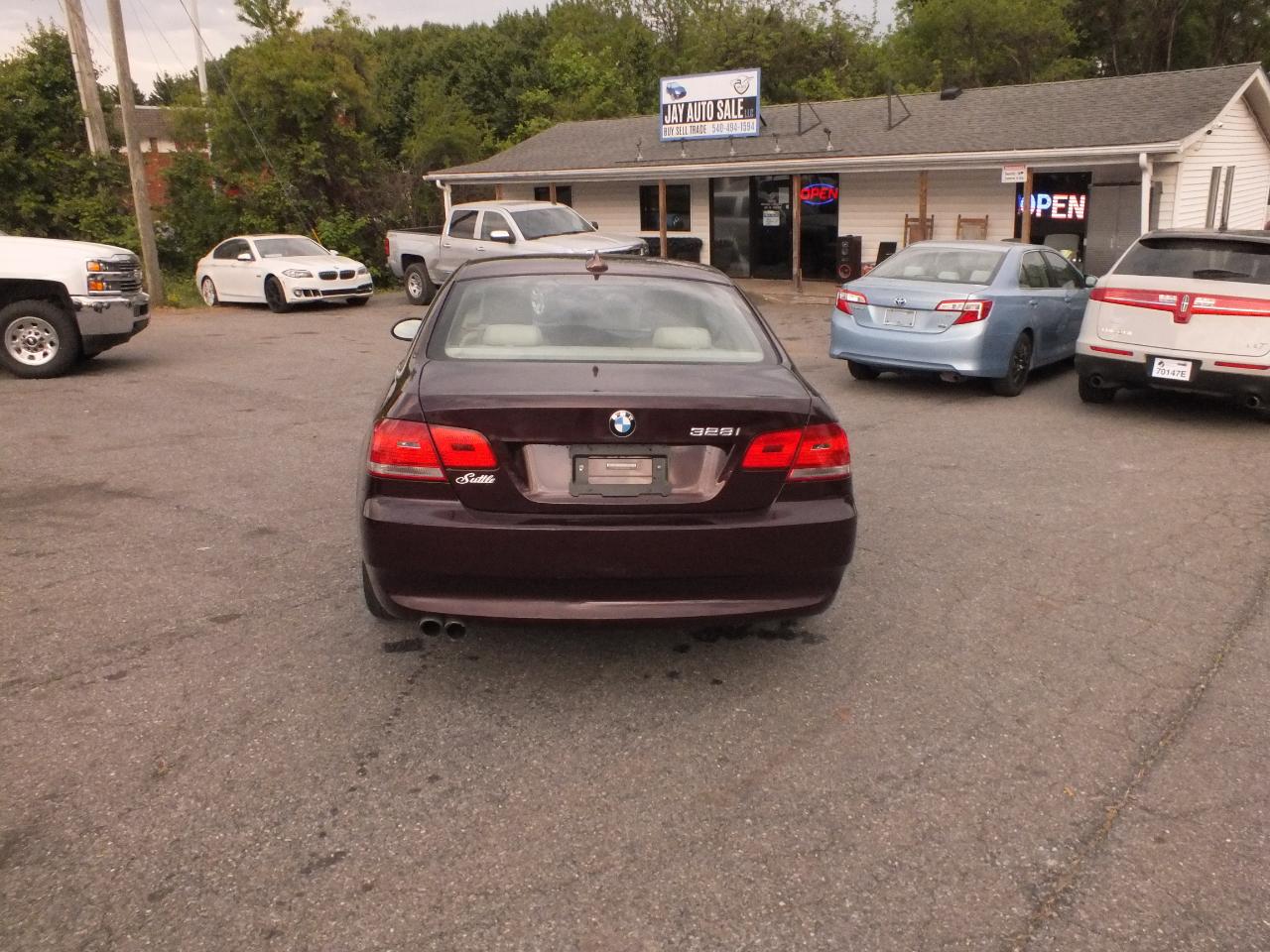 BMW 3 Series 2dr Cpe 328i xDrive AWD 2009