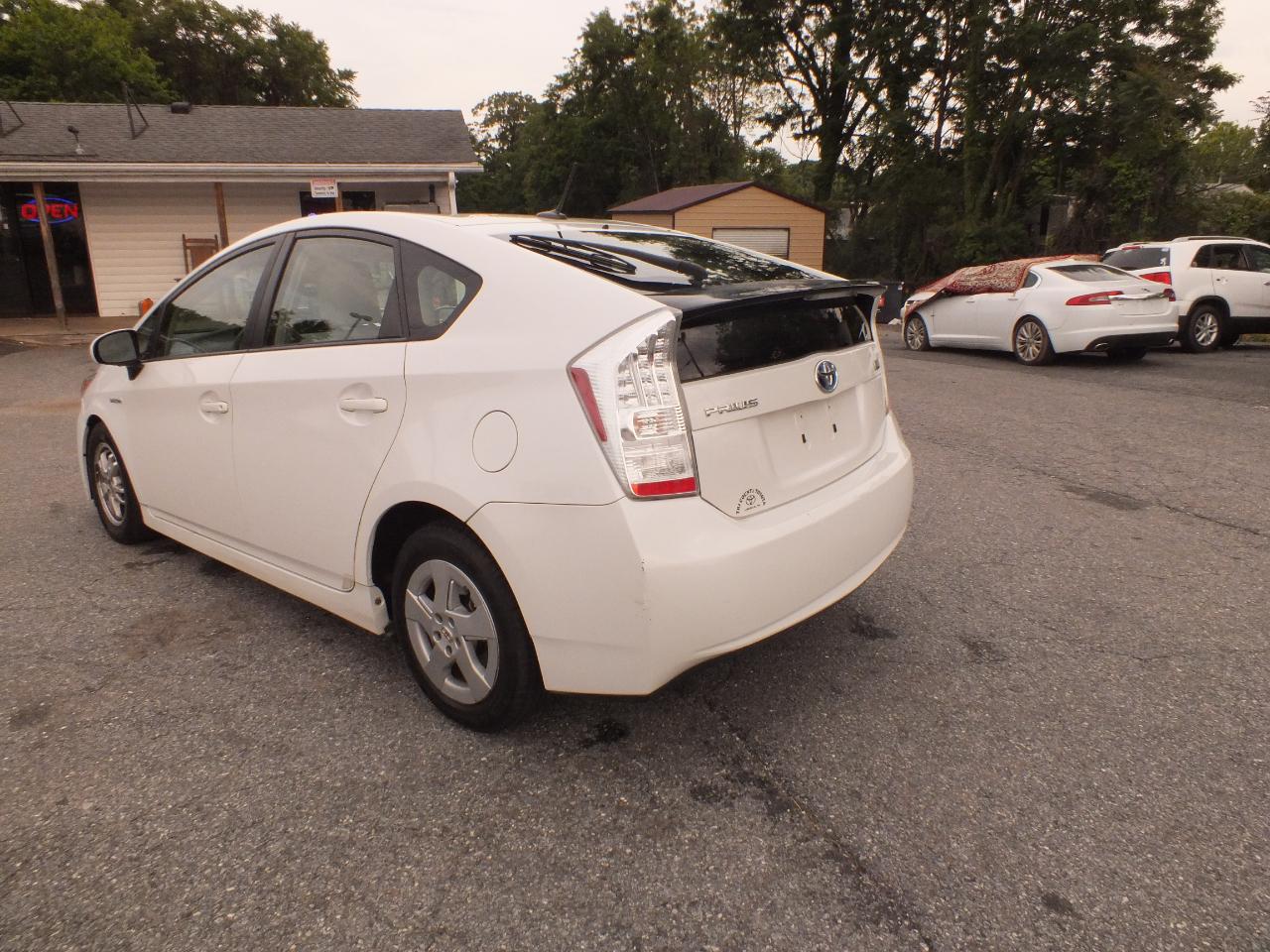 Toyota Prius 5dr HB III (Natl) 2010