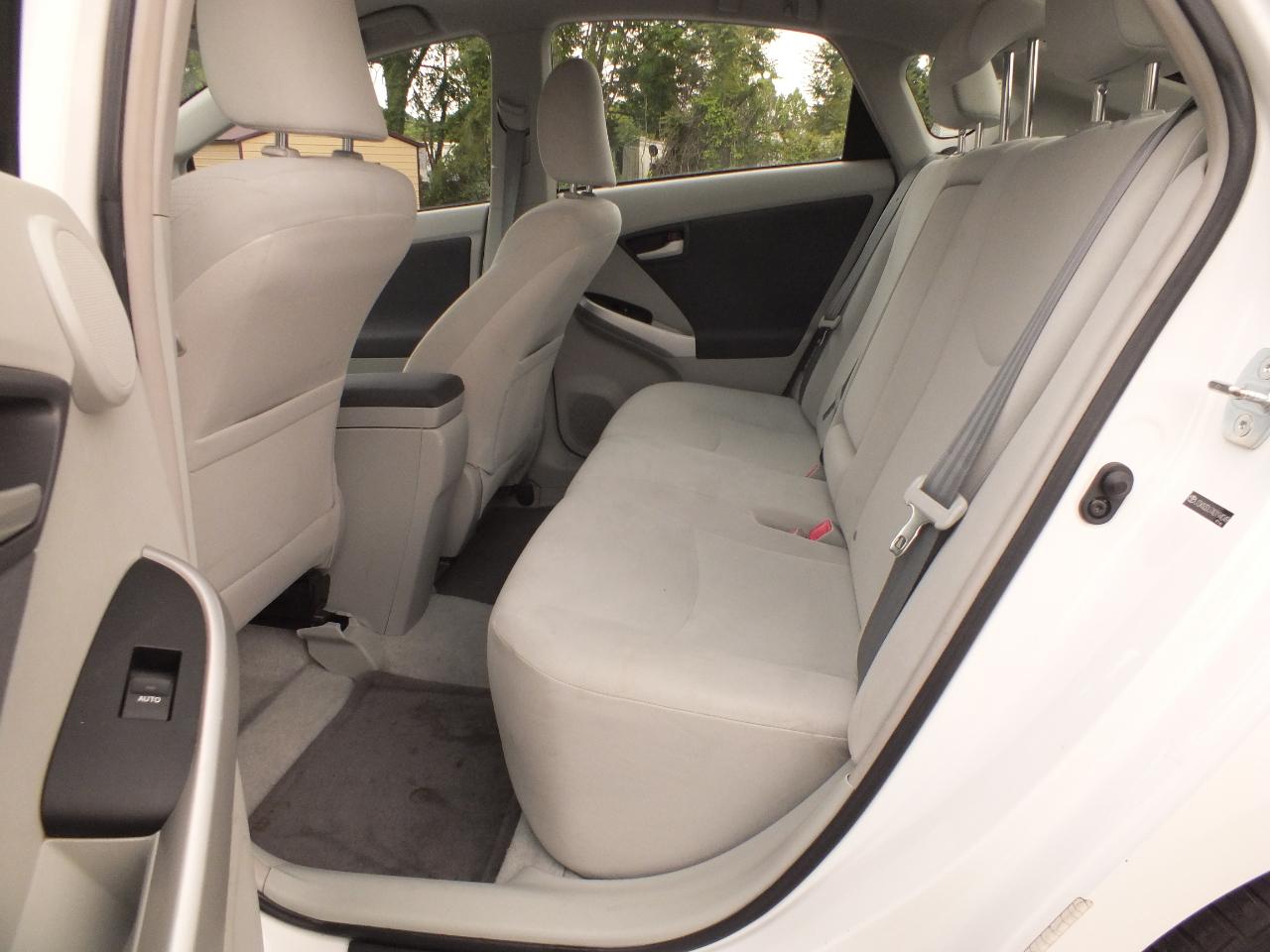 Toyota Prius 5dr HB III (Natl) 2010