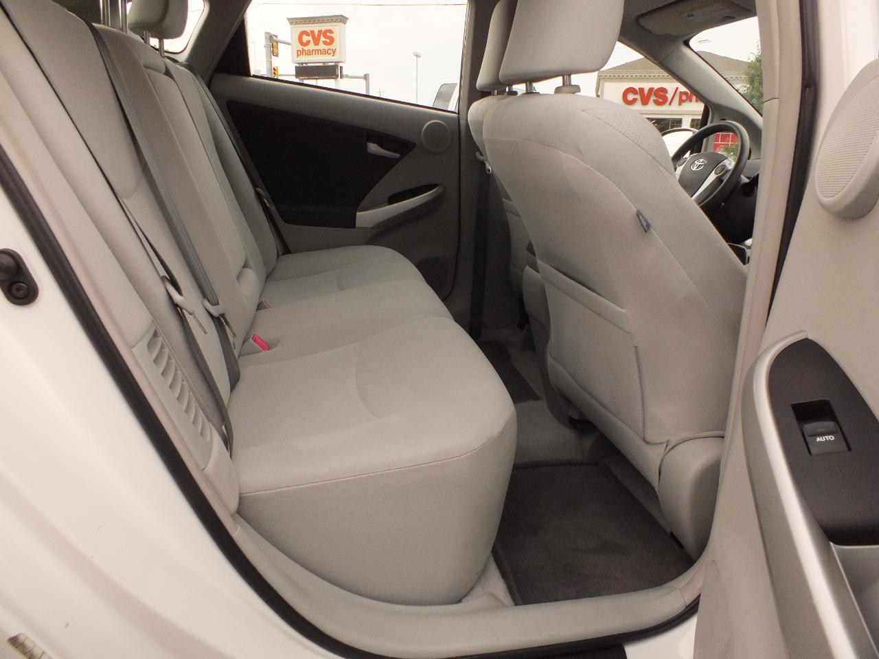 Toyota Prius 5dr HB III (Natl) 2010