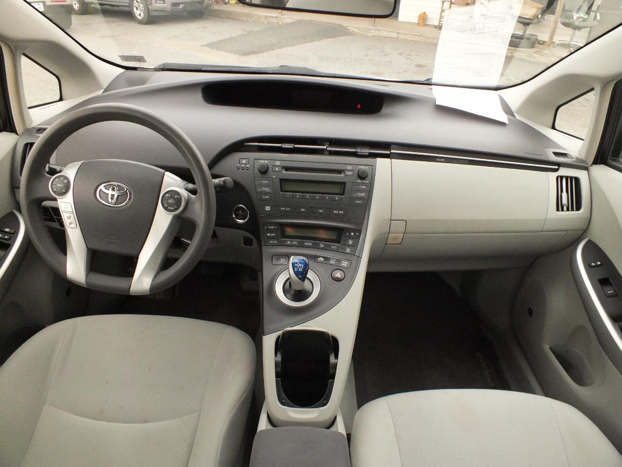 Toyota Prius 5dr HB III (Natl) 2010