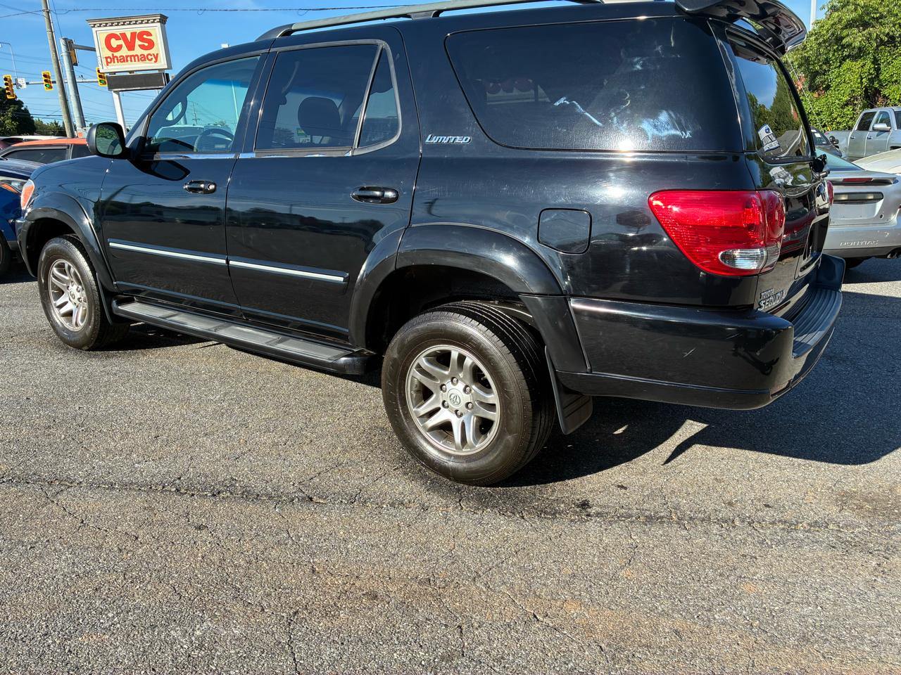 Toyota Sequoia 4dr Limited 4WD (Natl) 2005