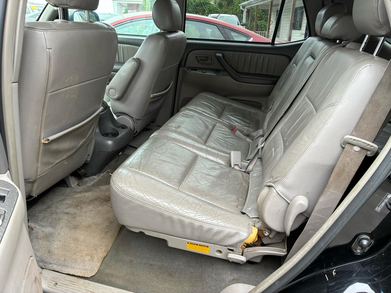 Toyota Sequoia 4dr Limited 4WD (Natl) 2005