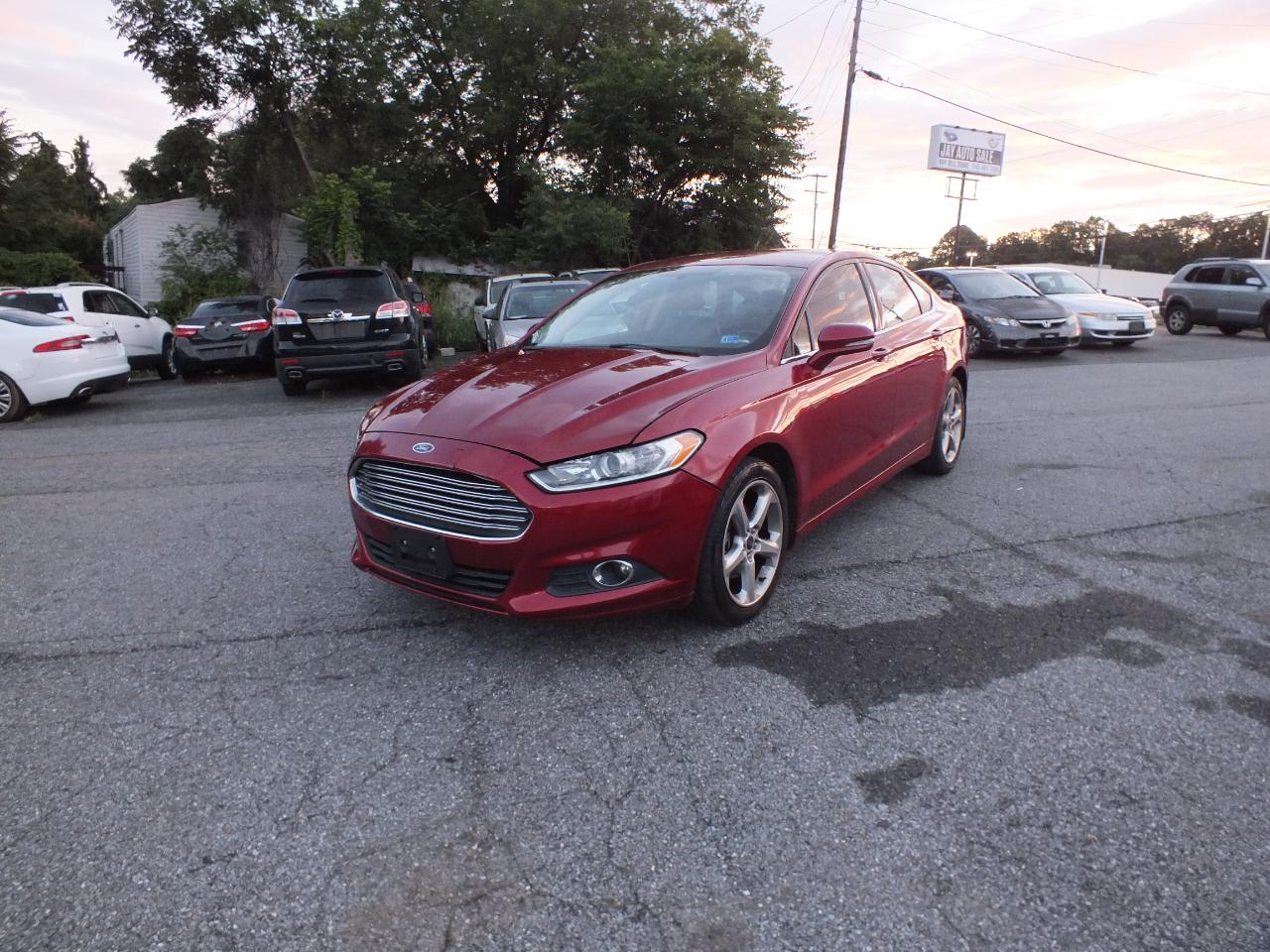 Ford Fusion 4dr Sdn SE FWD 2016