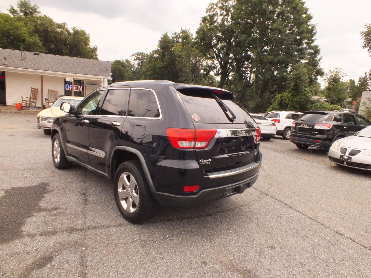 Jeep Grand Cherokee 4WD 4dr Limited 2011