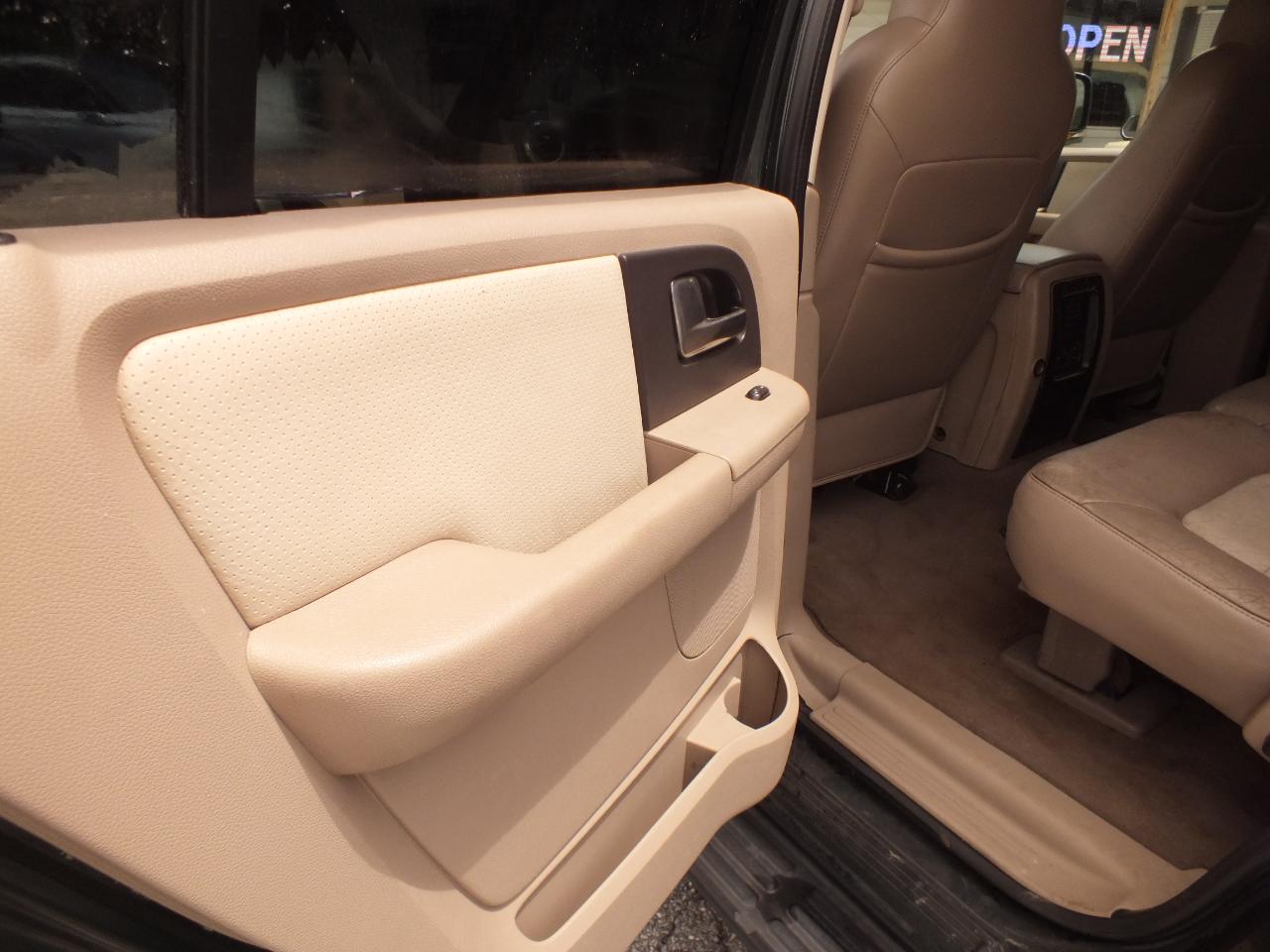 Ford Expedition 5.4L Eddie Bauer 4WD 2003